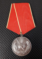 medalie PENTRU MERITE DEOSEBITE IN MUNCA foto