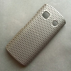 Husa Nokia 500 Plastic Perforat Vent Neagra foto