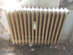 Calorifer fonta foto