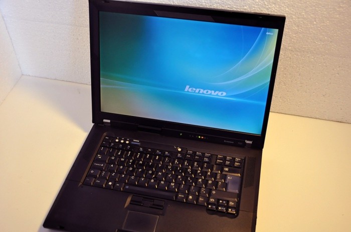 Laptop Lenovo Thinkpad R61 T7100(1.8GHz), DDR 2 GB, HDD 80 GB, 15.4" foto mare Laptop Lenovo Thinkpad R61 T7100(1.8GHz), DDR 2 GB, HDD 80 GB, 15.4" foto mare