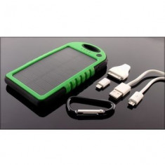 Power Bank / Baterie Externa Solara Waterproof cu 2 ie?iri USB 5000 mAh foto