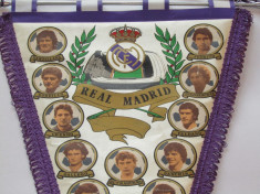 Fanion fotbal REAL MADRID (dimensiuni 44x26 cm) foto