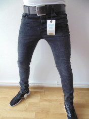 BLUGI SLIM FIT/SKINNY PULL &amp;amp; BEAR ORIGINALI SPANIA BARBATI EDITIE LIMITATA B 77 foto