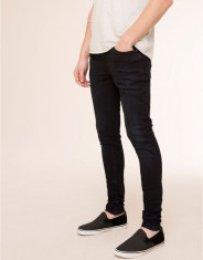 BLUGI SLIM FIT/SKINNY PULL &amp;amp; BEAR ORIGINALI SPANIA BARBATI NOU! EDITIE LIMITATA! foto