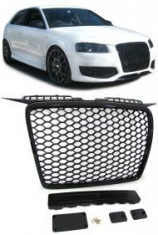 Grila Audi A3 8P 05-08 RS LOOK foto