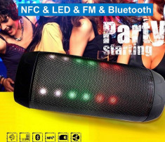 Boxa Bluetooth Portabila Q6 Magic Light Beats AUX, USB, Card, Garantie, Factura foto