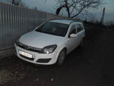 Opel Astra foto