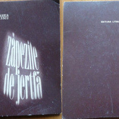 Passionaria Stoicescu , Zapezile de jertfa , 1974 , editia 1 , ex. 1 cu autograf