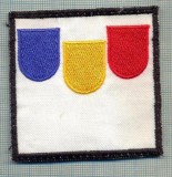 209 -EMBLEMA SPORTIVA? - CU TRICOLORUL ROMANESC -starea care se vede
