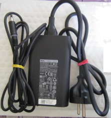 ALIMENTATOR / INCARCATOR LAPTOP DELL Model Nou 65W 19,5V 3.34A foto