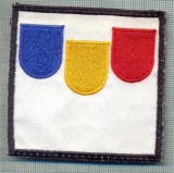 208 -EMBLEMA SPORTIVA? - CU TRICOLORUL ROMANESC -starea care se vede