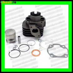 SET MOTOR scuter MALAGUTI F10 F12 F15 80cc 47mm racire aer foto