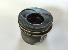 Piston Volkswagen Skoda Audi Seat 1.9 TDI 101 CP AXR ATD AVB foto