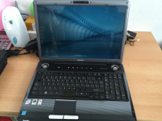 Laptop Toshiba satellite P300 de 17 inch foto