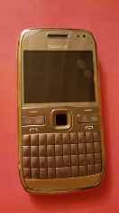 Telefon mobil Nokia E72 Gold/Grey foto