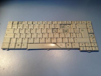 TASTATURA ACER ASPIRE 4730z ok lipsesc taste foto
