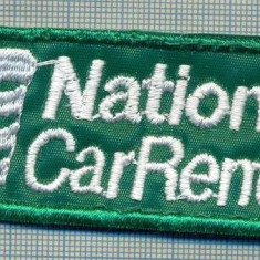 282 -EMBLEMA AUTOMOBILISTICA -NATIONAL CAR RENTAL-INCHIRIERI-starea care se vede