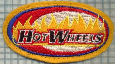 272 -EMBLEMA AUTOMOBILISTICA - ,,HOT WHEELS&amp;quot; -starea care se vede foto