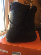 SALE: Boots ThirtyTwo Marimea 42-42.5 foto