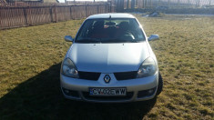 Renault Clio Symbol Fidji 2008 foto