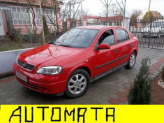 Opel Astra foto