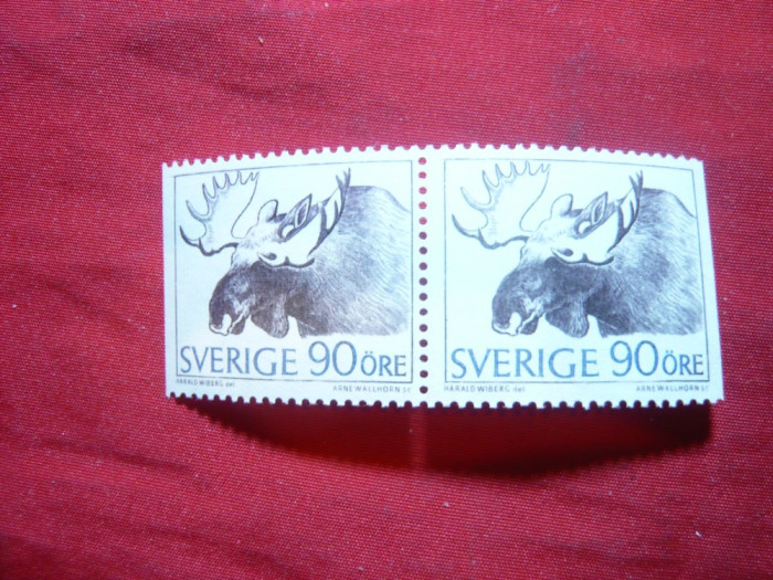 Pereche timbre - Fauna - Elan , dantelata pe 3 laturi , Suedia