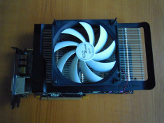 Asus Placa Video 1 GB DDR5 256 Bit Radeon HD 6870 Radiator Arctic Gaming! foto