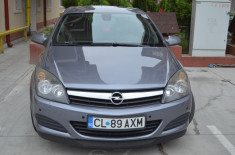 Opel Astra foto