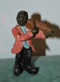 Figurina din praf ceramic, muzician negru, violonist, jazz man, 9cm