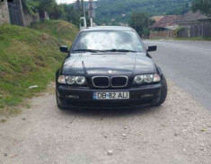 BMW 318i foto