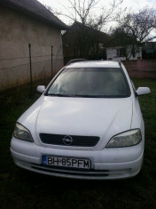 Opel Astra foto