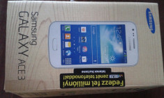 Samsung Galaxy Ace 3 foto