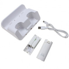 Statie Incarcare 2 in 1 pentru Wii si Wii U + 2 Baterii YGN912 foto