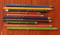 Lot de creioane colorate din perioada comunista pastelcolor !!! foto