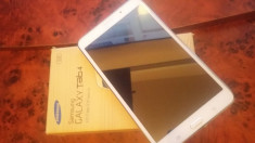 Tableta Samsung SM-T235 Galaxy Tab 4 7.0, WI FI + 4G, la cutie foto