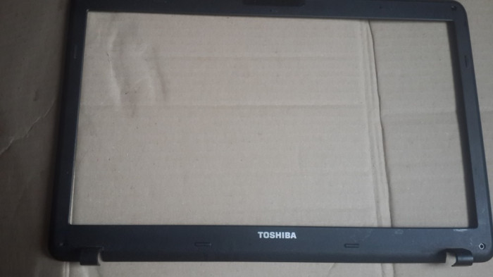 carcasa Rama ecran TOSHIBA SATELLITE C660 C660D AP0H0000200 cu camera web