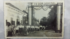 WWII - CROATIA - MANIFESTATIE PRO FASCISTA A FEMEILOR CROATE - VUKOVAR 1941 foto