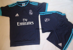 COMPLEU ADIDAS REAL MADRID COPII 5-14 ANI foto