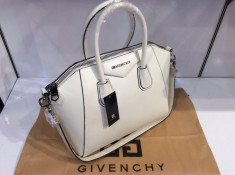 Geanta Givenchy Antigona White * Piele Naturala * foto