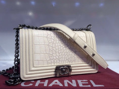 Geanta Chanel Le Boy Chevron Medium Size * Piele Ecologica First Class Premium* foto