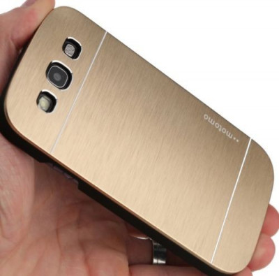 Husa pelicula aluminiu MOTOMO gold auriu Samsung Galaxy S3 i9300 + folie ecran foto
