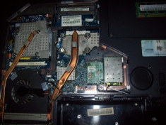 Placa de baza laptop Acer Aspire 7520G defecta, fara interventii foto