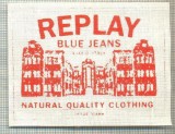 336 -EMBLEMA- REPLAY - BRAND RENUMIT DE IMBRACAMINTE -starea care se vede