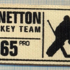 361 -EMBLEMA- BENETTON HOCKEY TEAM - ECHIPAMENT SPORTIV -starea care se vede