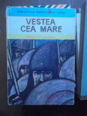 VESTEA CEA MARE foto