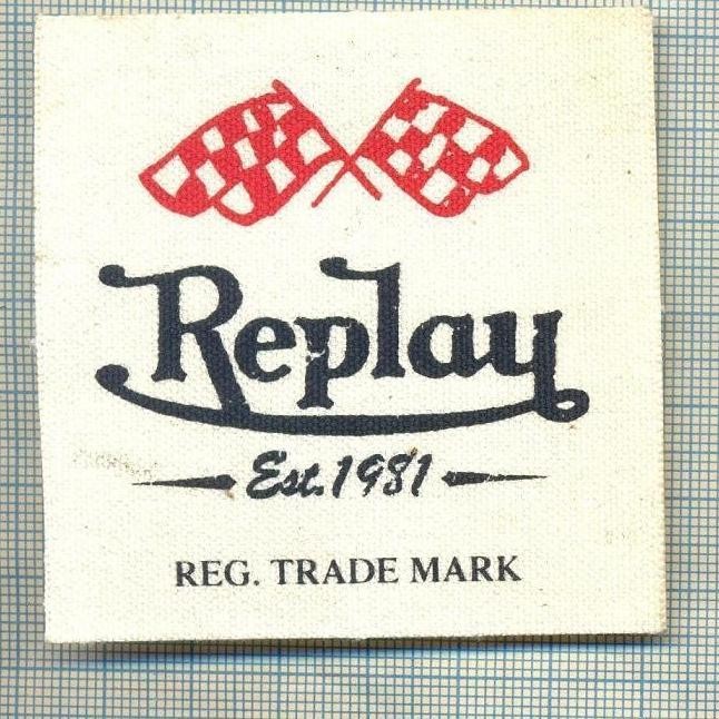 374 -EMBLEMA- REPLAY - BRAND RENUMIT DE IMBRACAMINTE -starea care se vede