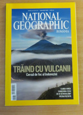 National Geographic Romania #Ianuarie 2008 - Traind cu vulcanii, Clanul Kingo foto