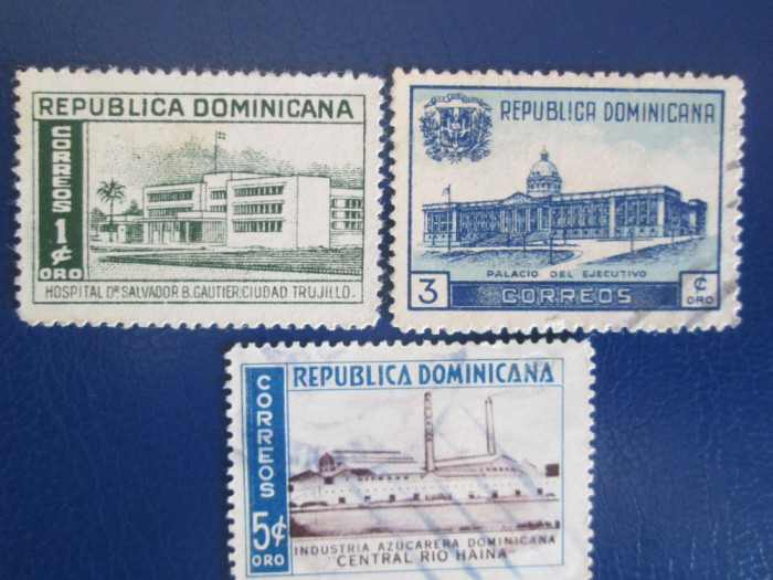 TIMBRE REPUBLICA DOMINICANA USED