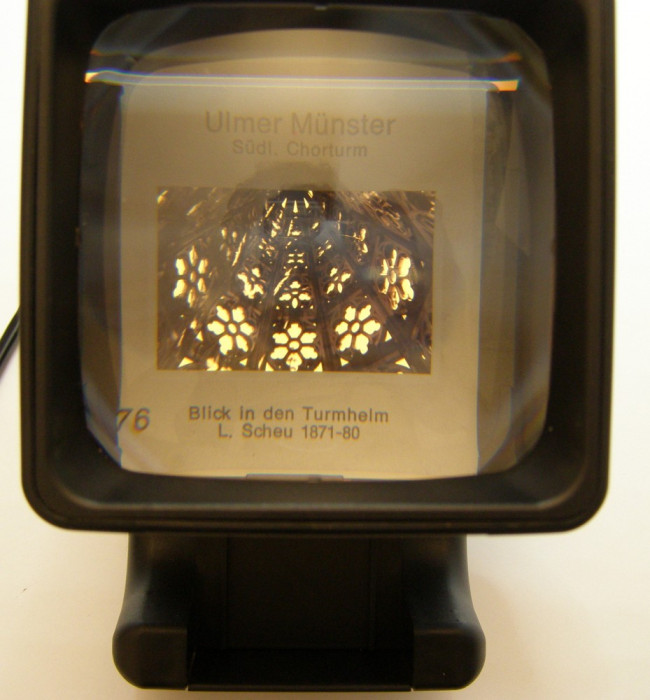 Diascop Hama Dia N602 pentru vizualizare diapozitive si fime 35mm(1478)