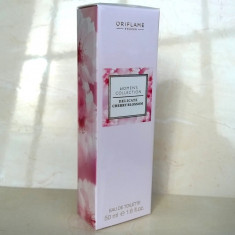 Apa de toaleta Women&amp;#039;s Collection - Delicate Cherry Blossom (Oriflame) foto